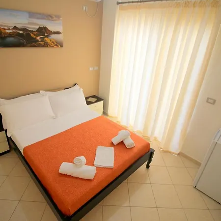 Downtown Hotel فندق