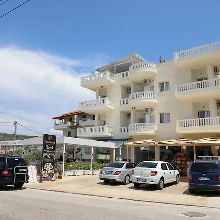 Отель Downtown Hotel