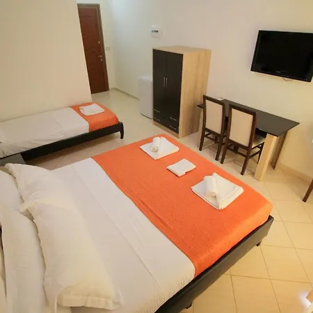فندق Downtown Hotel كساميل
