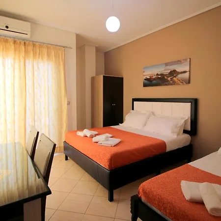 Отель Downtown Hotel Ксамил