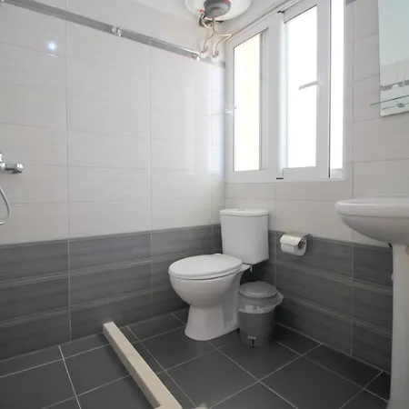 Downtown Hotel 3*